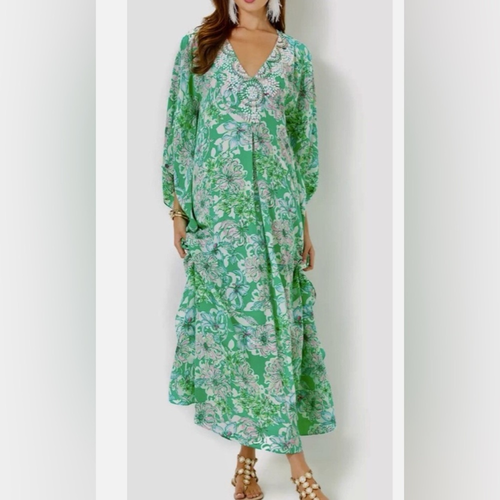 %100 silk Lilly Pulitzer Green and Pink Floral Midi caftan